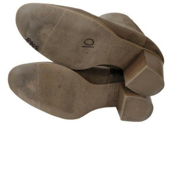 Old Navy Oregon Trail Olive Mid Ankle Boots 10 Block Heel Zipper Minimalist Chic - Picture 7 of 12